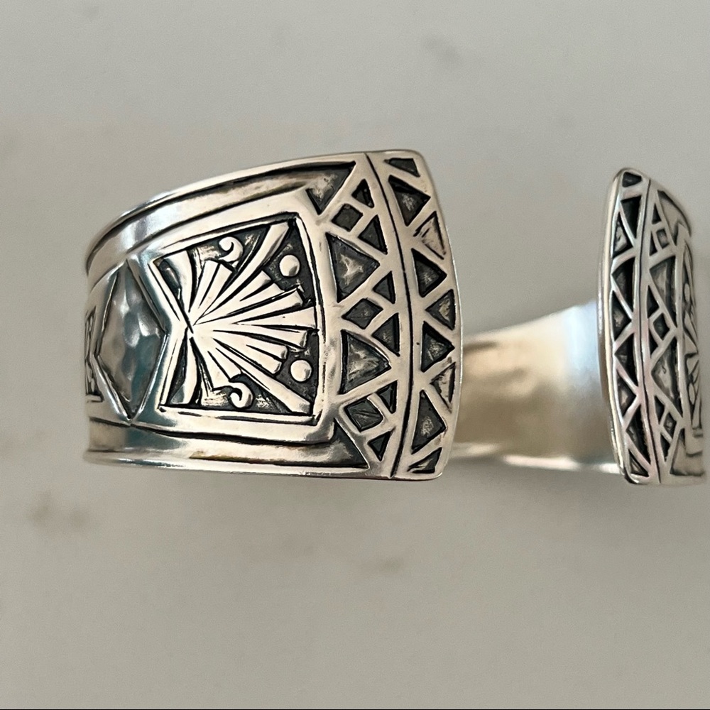 NEW Silpada Hinge Cuff Bracelet 45% OFF